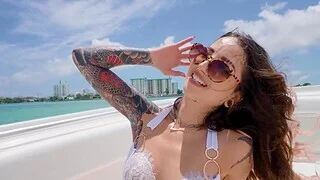 Tattooed hottie Valerica Steele shagging with a bald guy on the boat